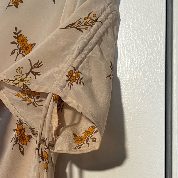 Madewell Silk Faux Wrap Maxi Dress Field
Bouquet - Picture 5 of 8